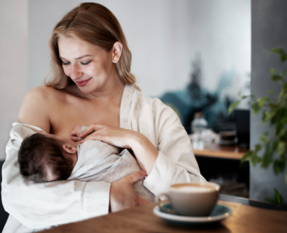 Os alimentos para lactantes devem ser escolhidos com atenção a fim de assegurar saúde para a mãe e o seu bebê. Confira neste artigo, essa importância.