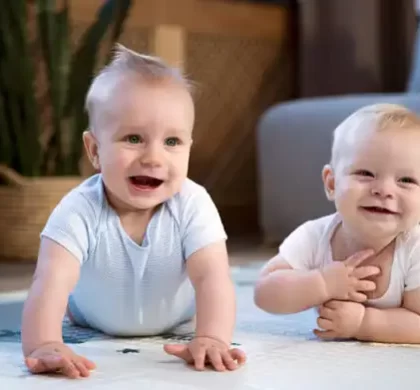 Amor em dobro: dicas essenciais de como cuidar de gêmeos